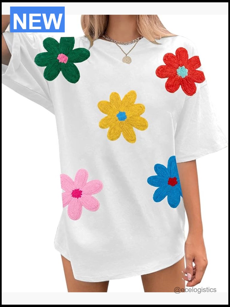 Oversized Daisy Floral Graphic Tee - Vintage Summer Short Sleeve Top